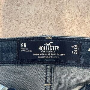 Hollister Super Skinny Jeans